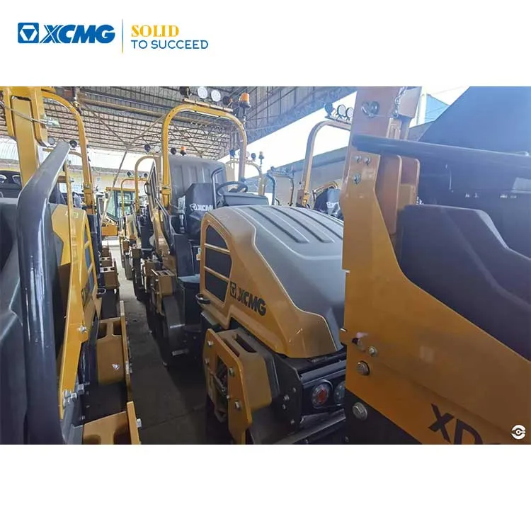 XCMG Manufacturer Second Hand Mini Road Roller XD120IV With 3 Ton Capacity Vibratory Road Roller Hot